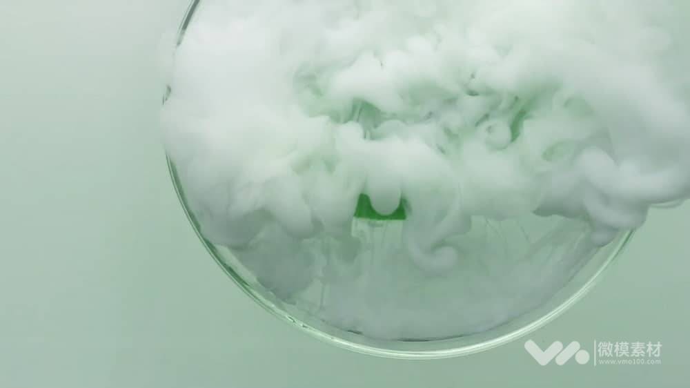 绿叶水滴植物精华视频素材
